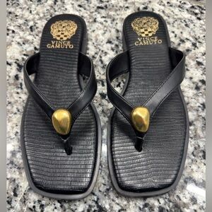 Vince Camuto black thong sandals.